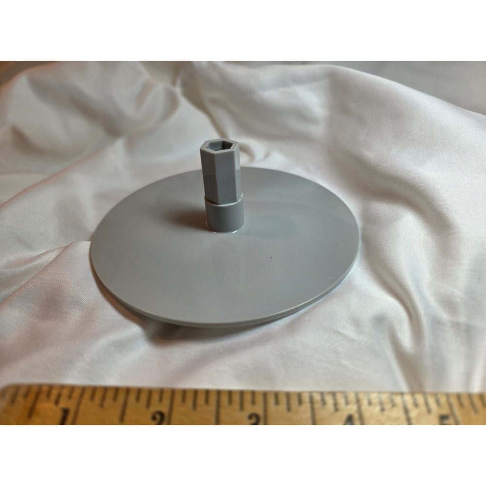 Kenmore Short Order Food Processor Replacement Part Gray Hexagonal Stem Disc